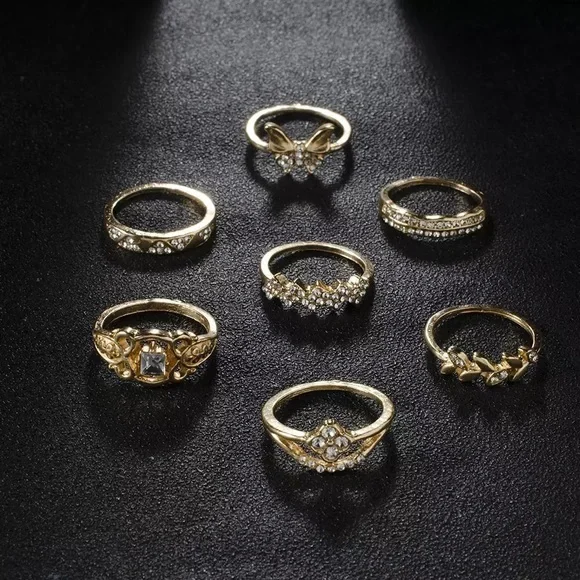 3/$30 💛 Boho Ring Set - Picture 2 of 5